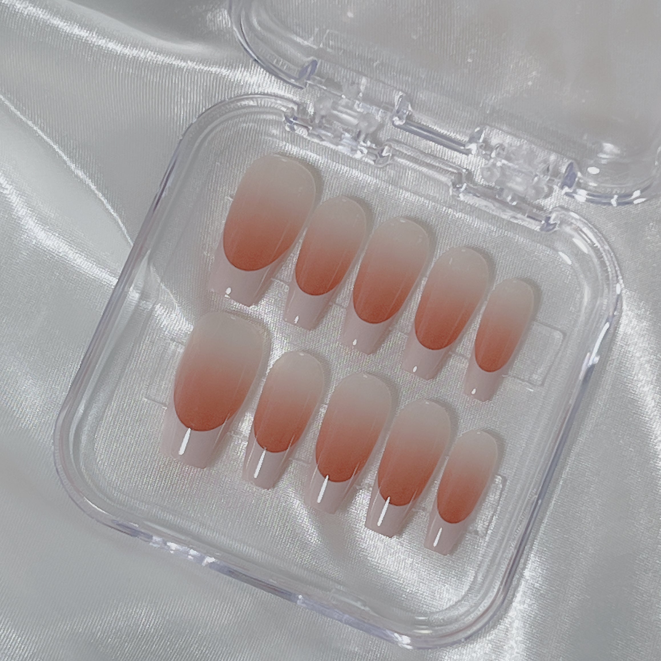 美甲款式香港 | 裸玫粉法式O37