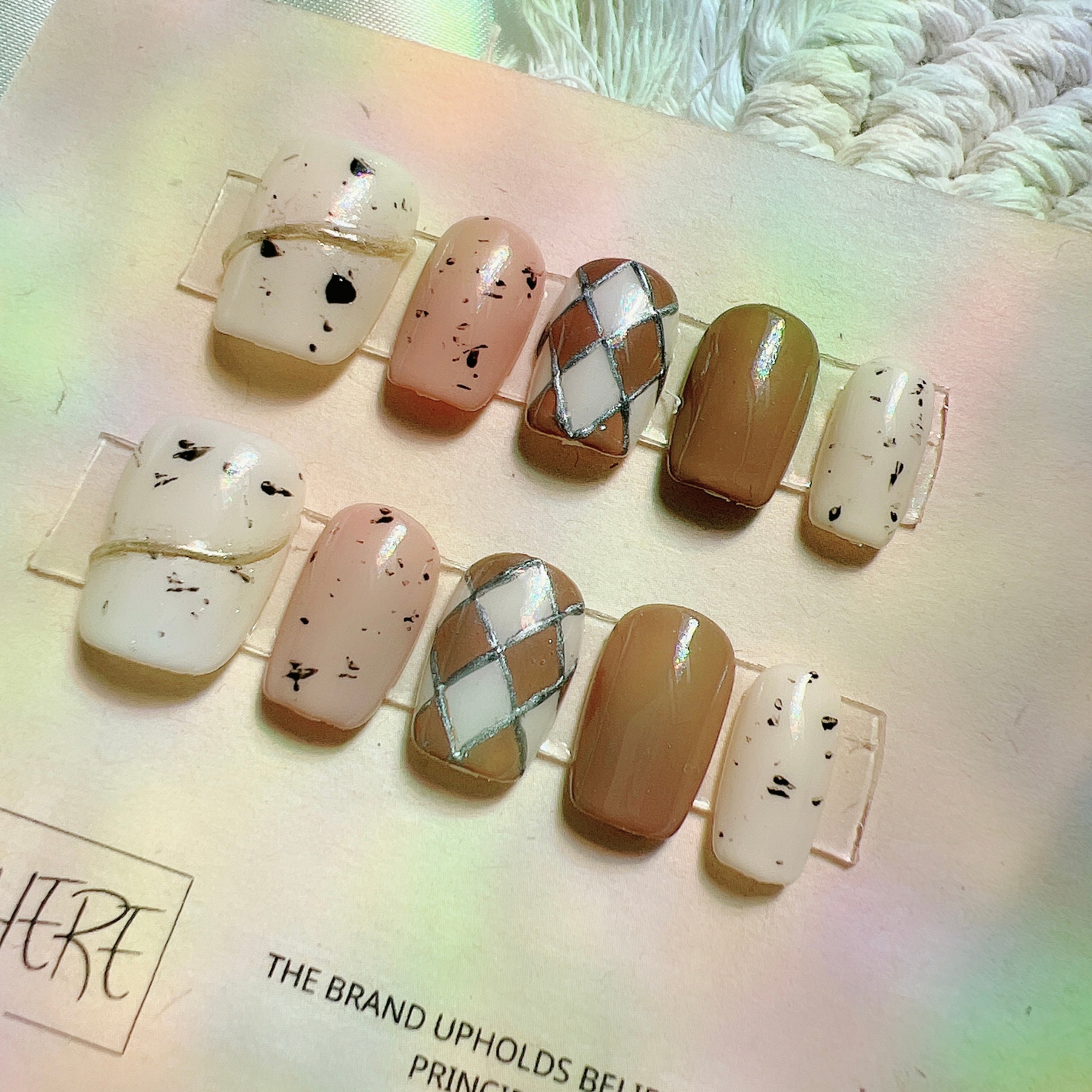 啡色菱格紋 E07 Fresh